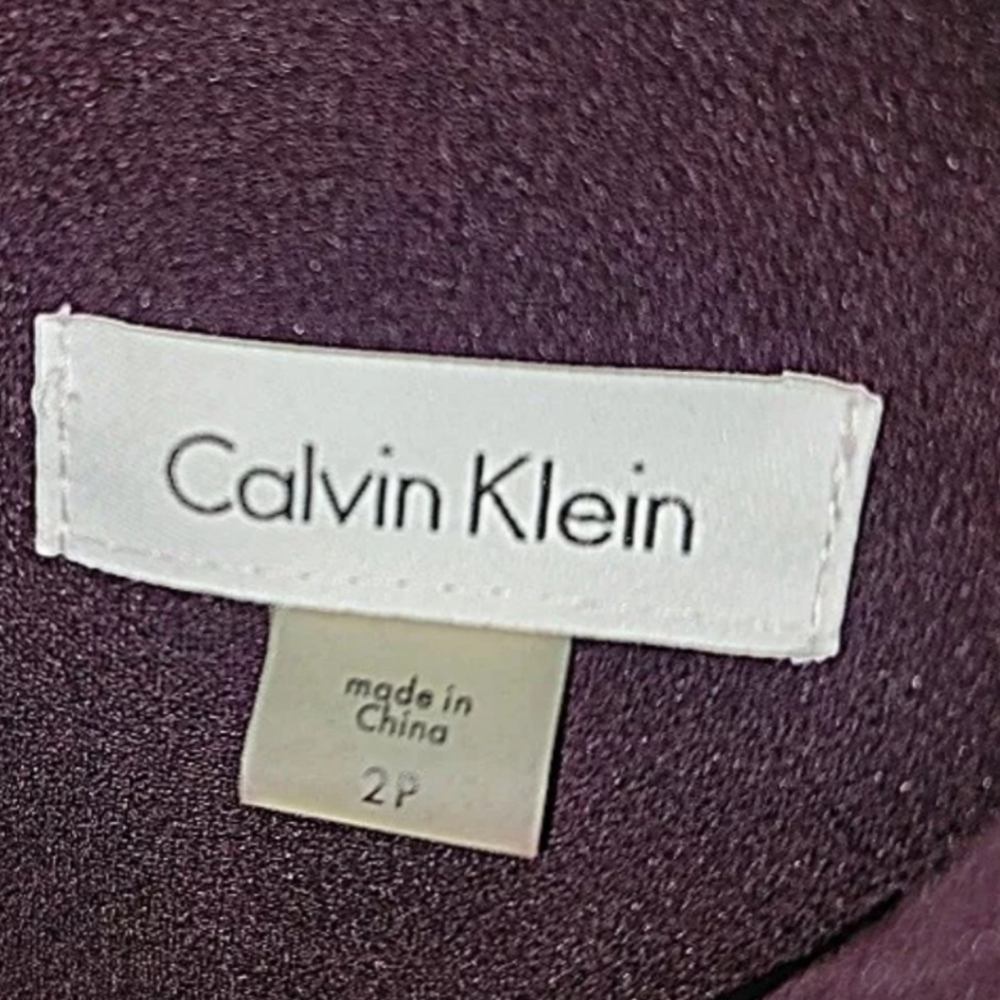 Calvin Klein Purple Sleeveless Sheath Dress w Side Ruching size 2P - Picture 4 of 6